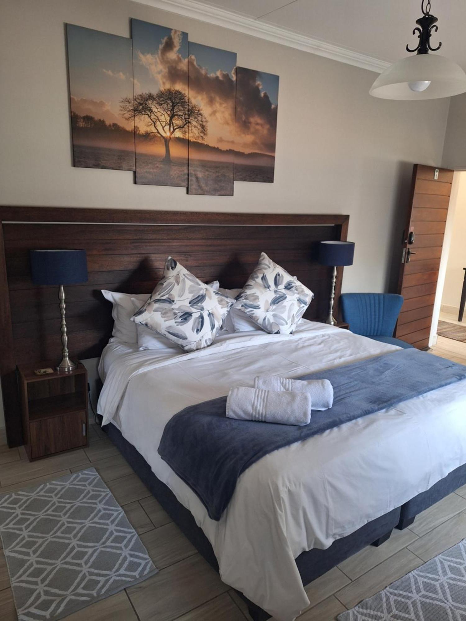 Three Olives Guesthouse سنتوريون المظهر الخارجي الصورة