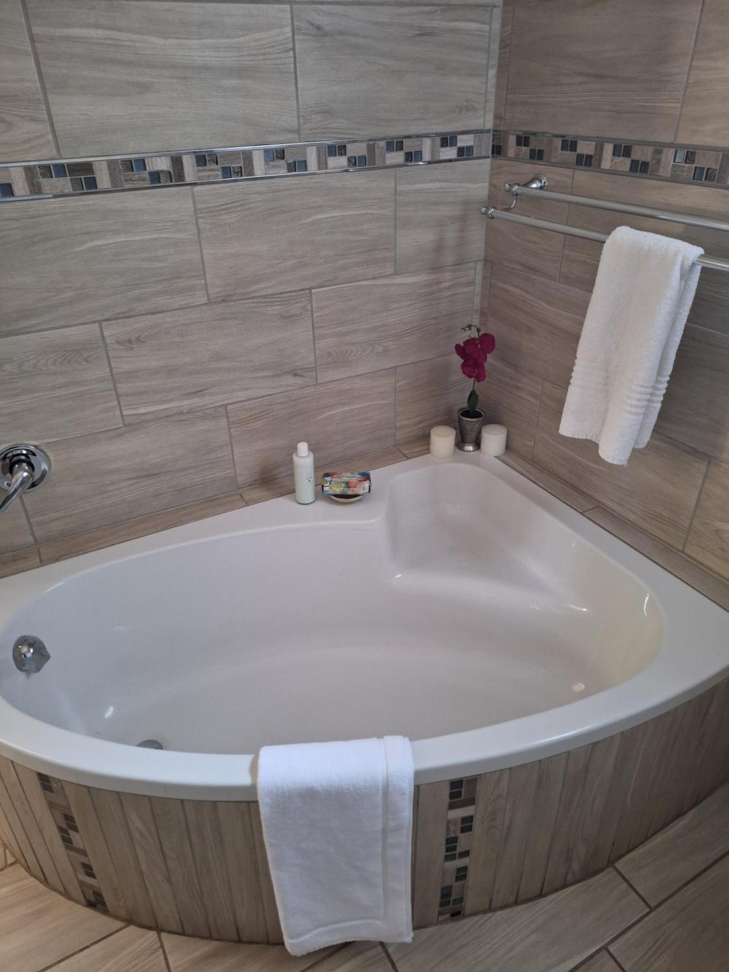 Three Olives Guesthouse سنتوريون المظهر الخارجي الصورة
