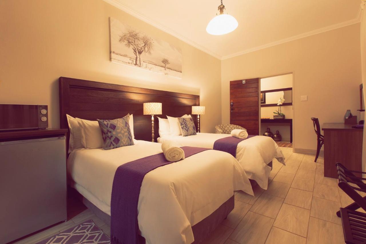 Three Olives Guesthouse سنتوريون المظهر الخارجي الصورة