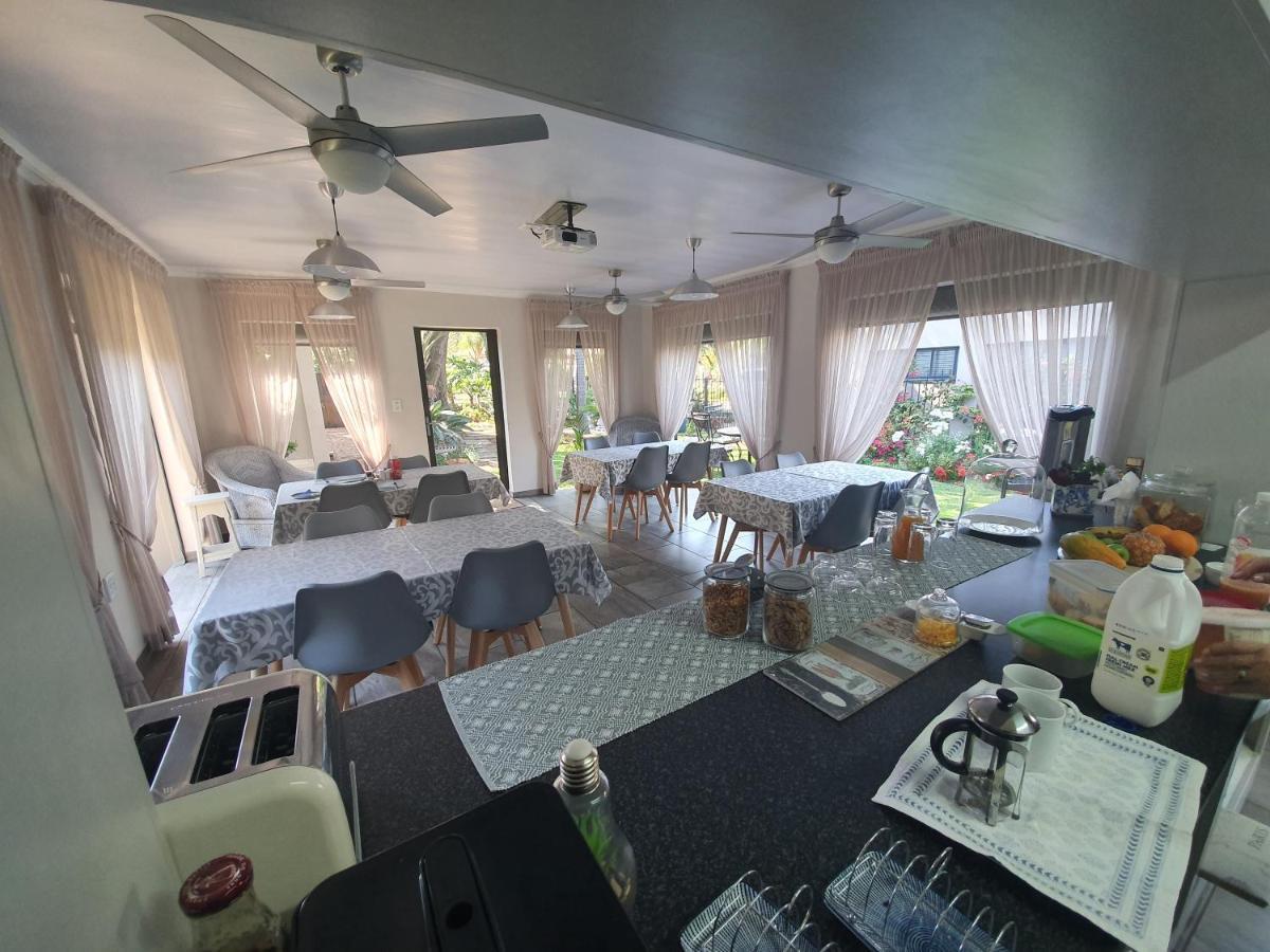 Three Olives Guesthouse سنتوريون المظهر الخارجي الصورة
